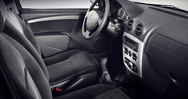 Аренда RENAULT LOGAN MT, Седан